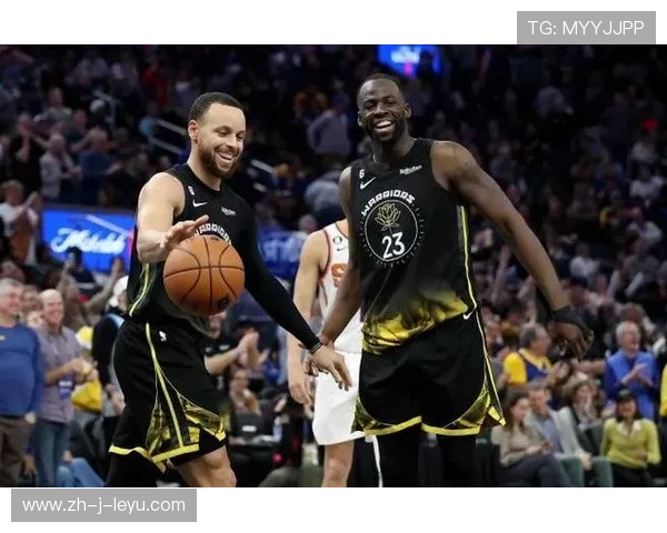 勇士替补席连续助攻带来比分拉开